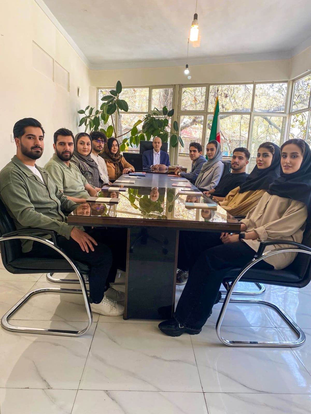 جلسه تیم گویا - برنامه‌ریزی و مشاوره